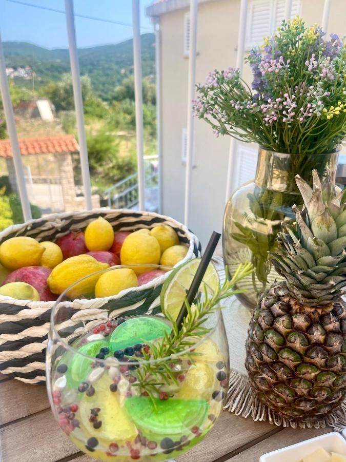 ツァヴタットLuxury Penthouse Avalonアパートメント エクステリア 写真