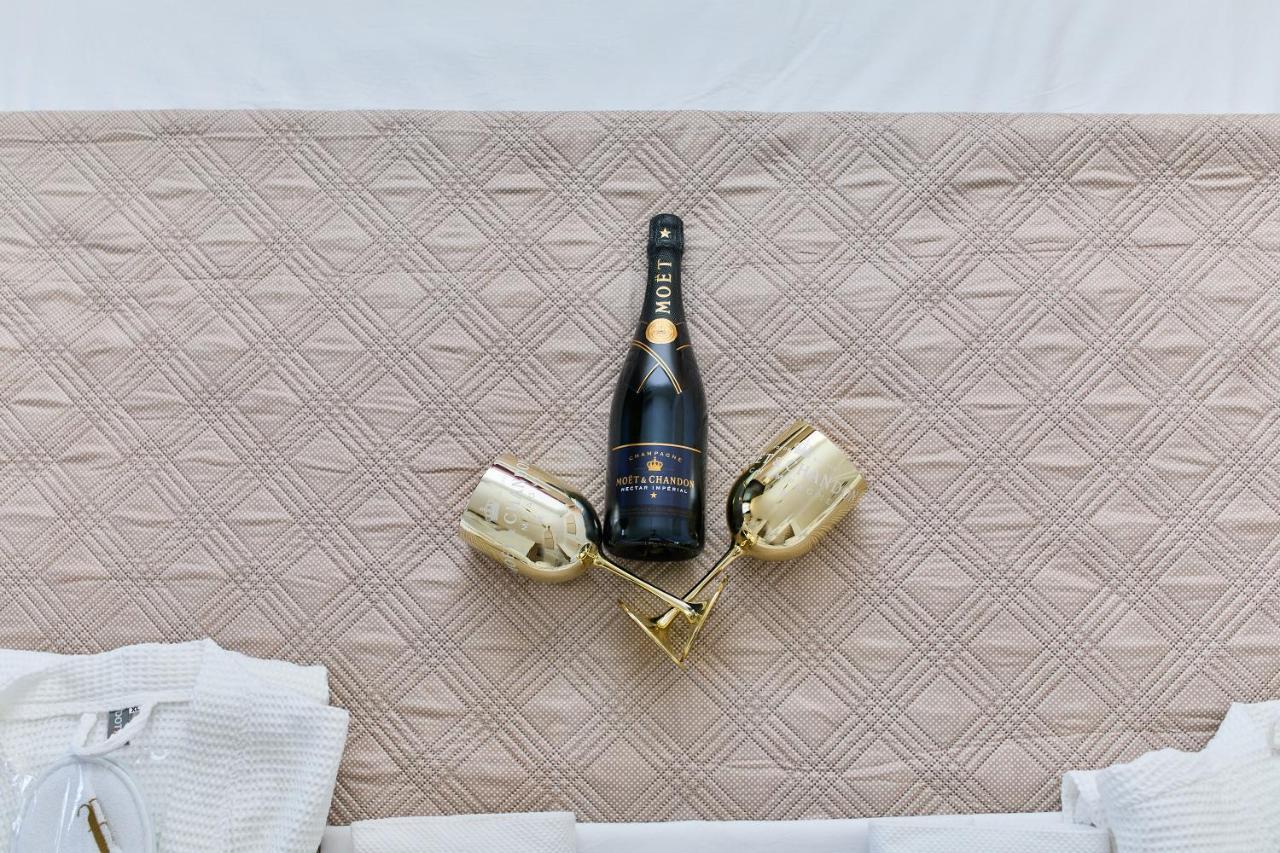 ツァヴタットLuxury Penthouse Avalonアパートメント エクステリア 写真